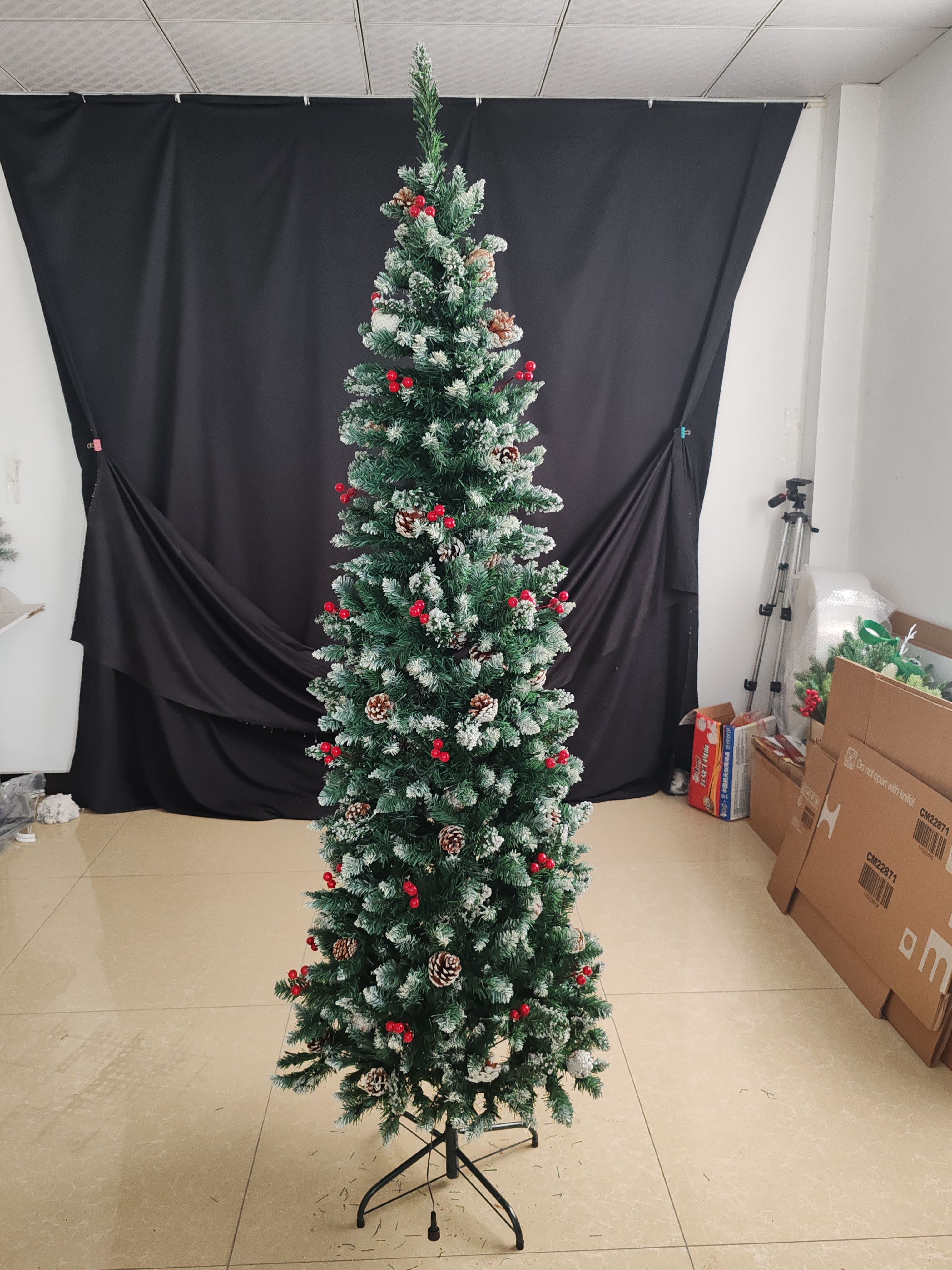 7.5 Feet Pre-decorated Pencil-shaped Christmas Tree - Foldable For Easy Storage - Elegant And Modern