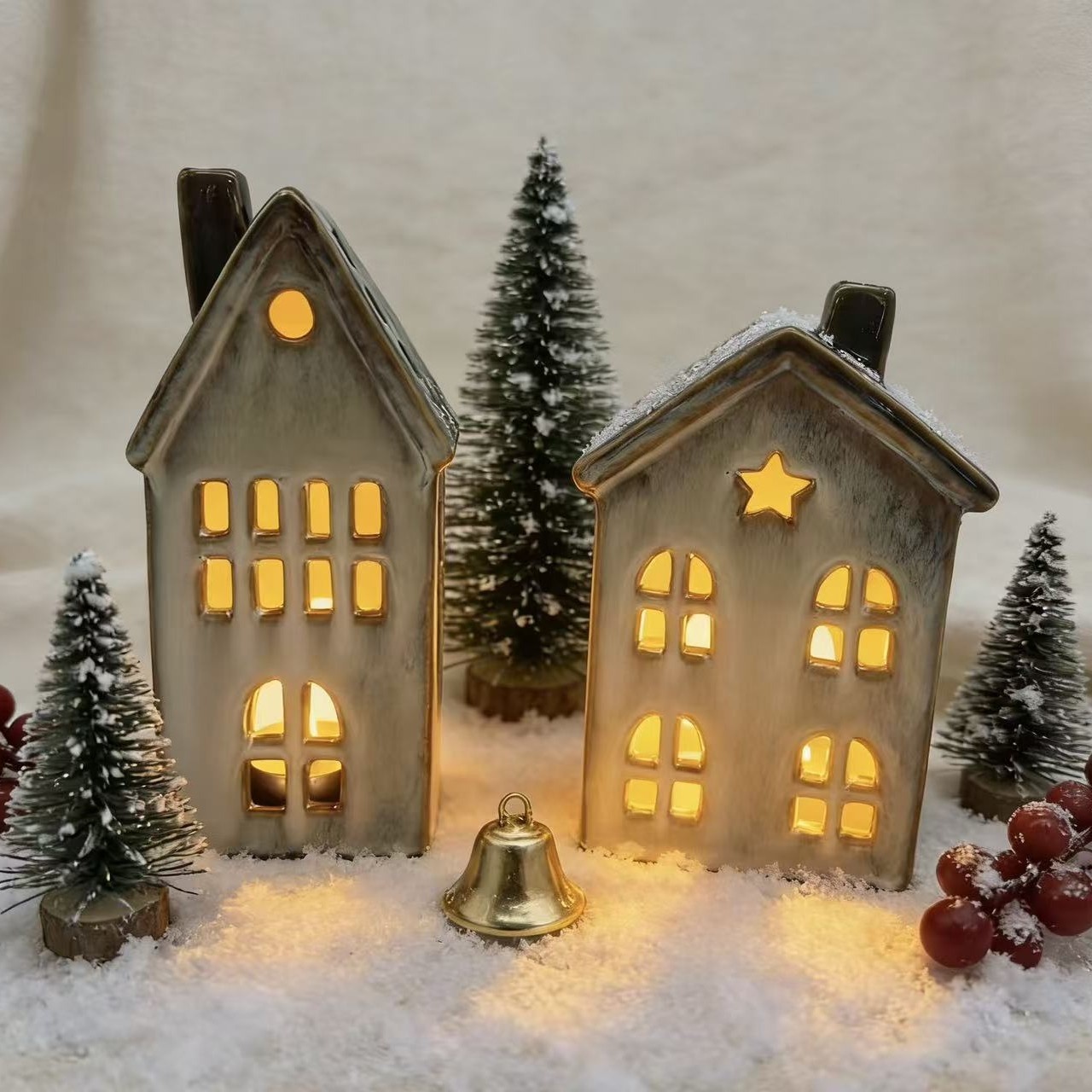 European-Style Christmas House Tea Light Ceramic