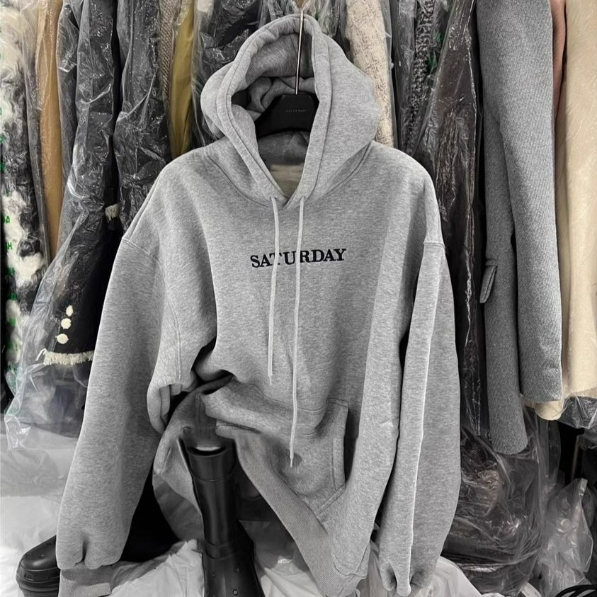 Laid-Back Casual Pullover Long-Sleeve Top